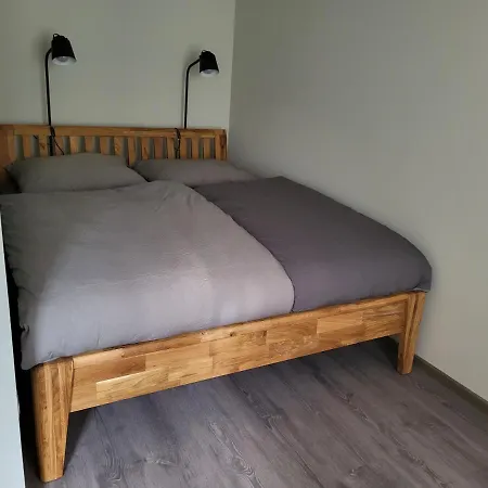 - Mit Garten Und Terrasse - 2023 Neu Renoviert