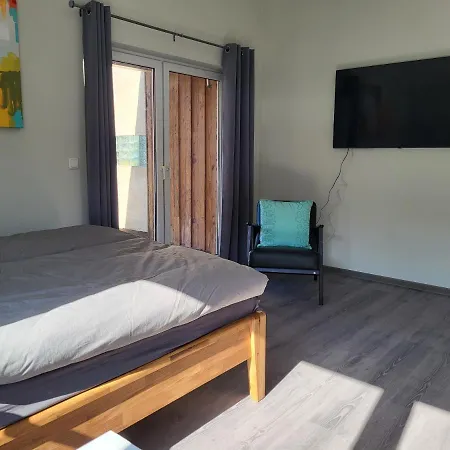 - Mit Garten Und Terrasse - 2023 Neu Renoviert شقة باد دوبيران